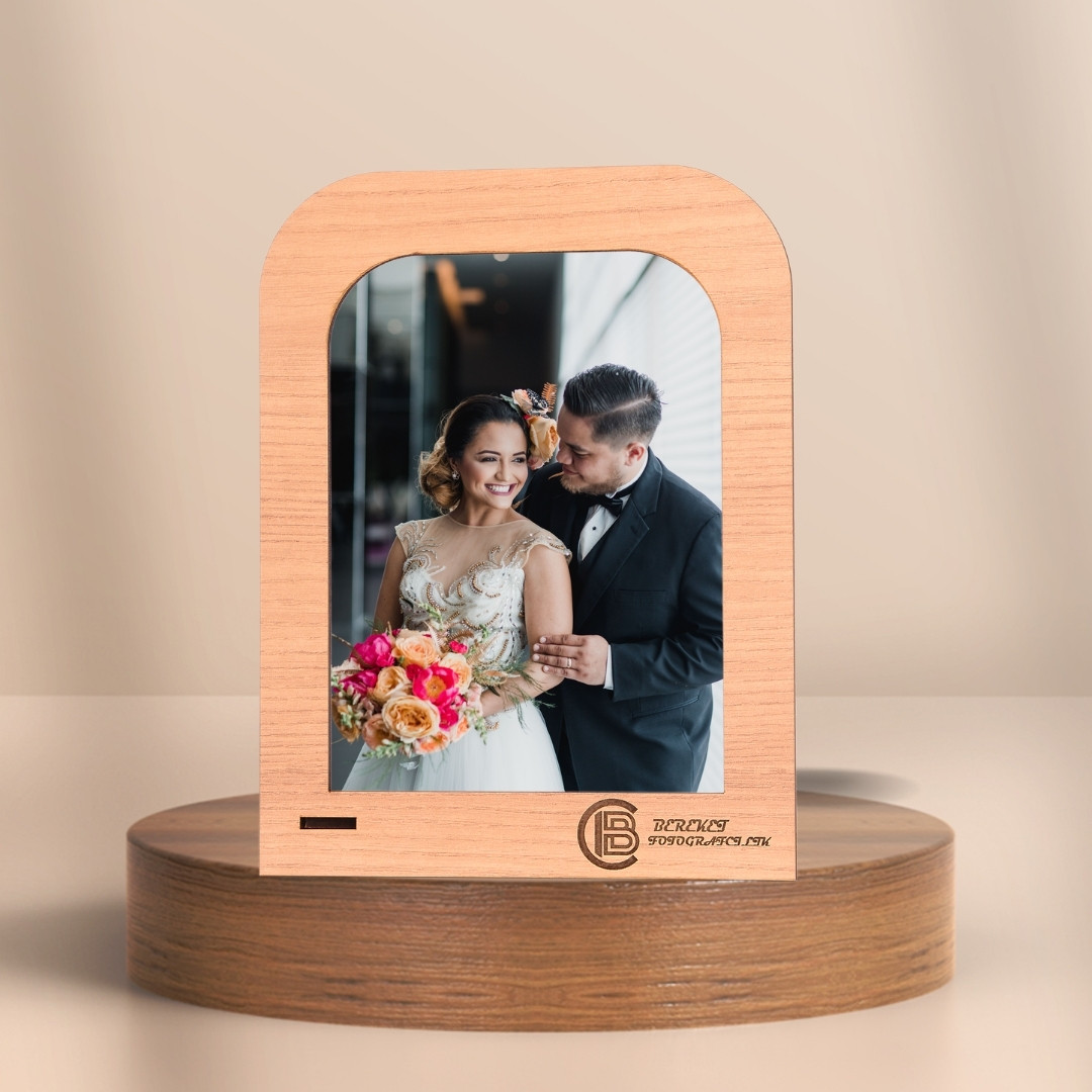 Ahşap 15x21 Salon Çerçevesi 2